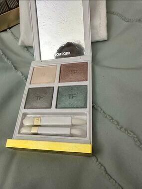 Tom Ford 4 shade eyeshadow palette Limited Edition Soleil 02 Quad & Lipstick 💄